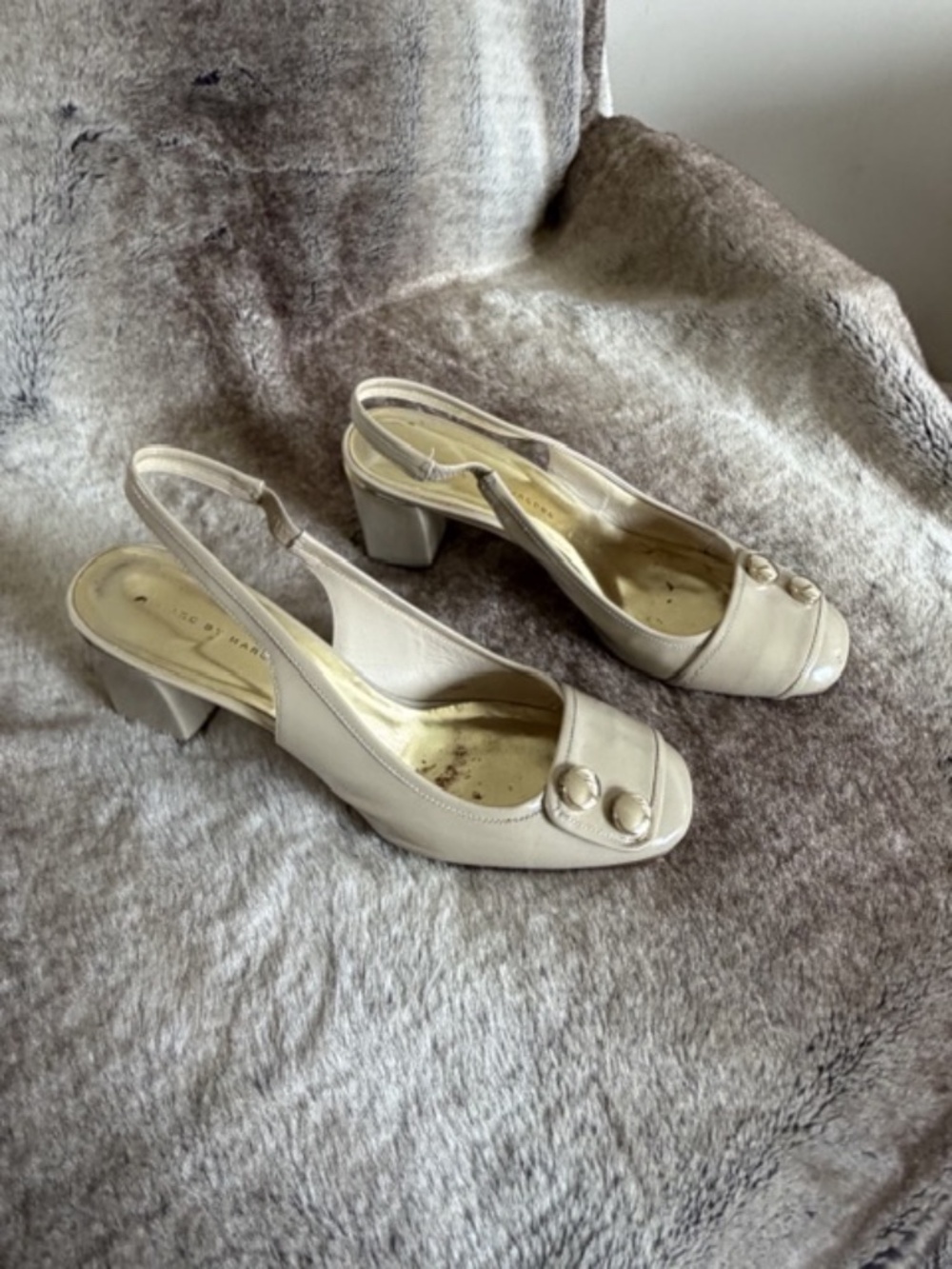 Marc by Marc Jacob sling backs size 40.5 - beige patent leather